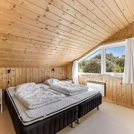 Olla - 300m From The Sea By Interhome